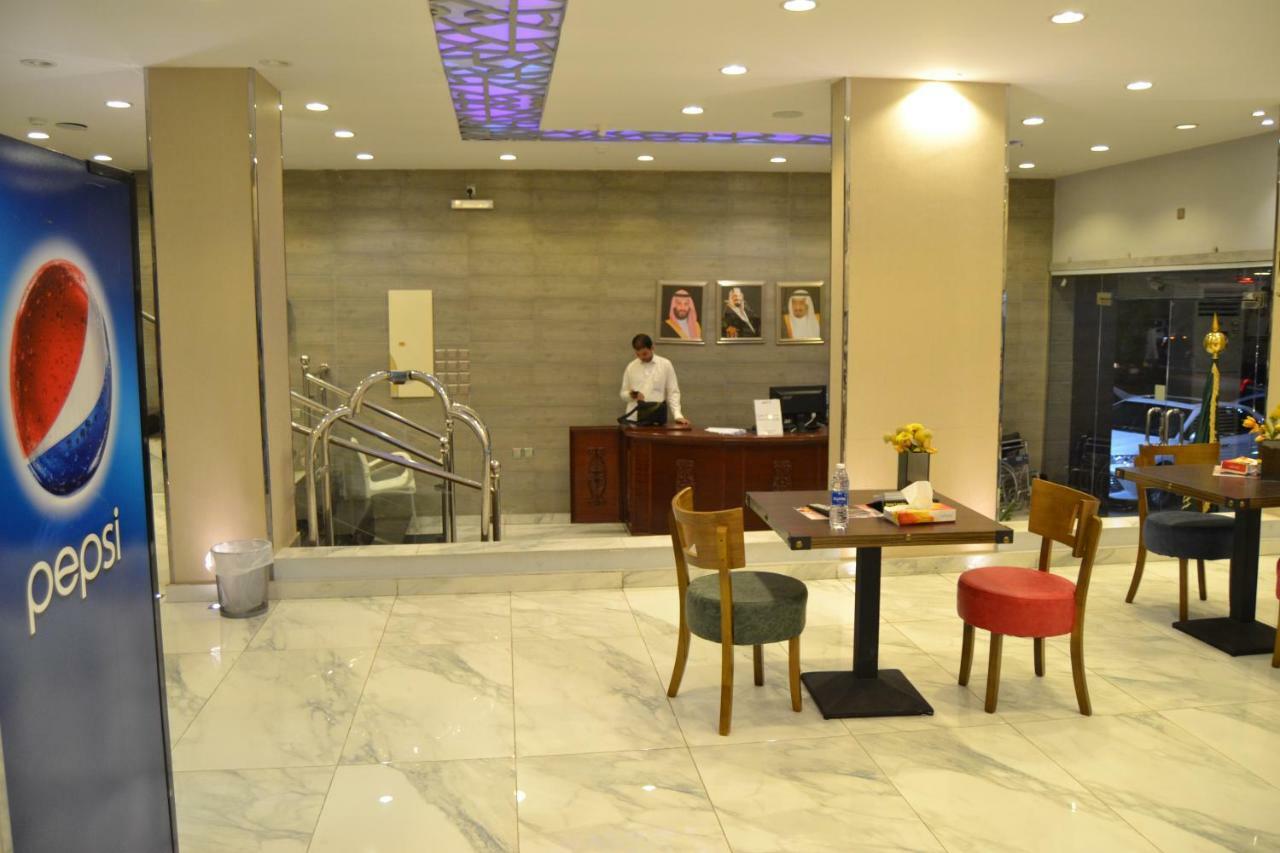 Hayat Al Janadriyah Furnished Units 3*